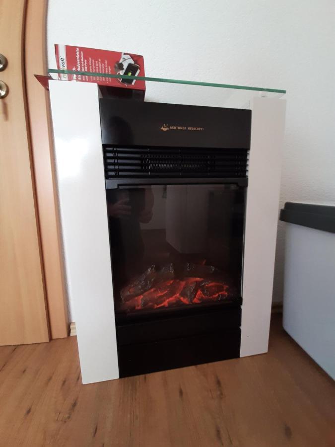 Birkenhard Biberach-Riss-Zimmer-Frei, Einzel-Zimmer Bad Kueche מראה חיצוני תמונה